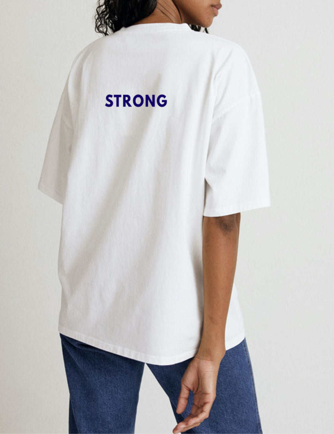 STRONG Oversized Tshirt